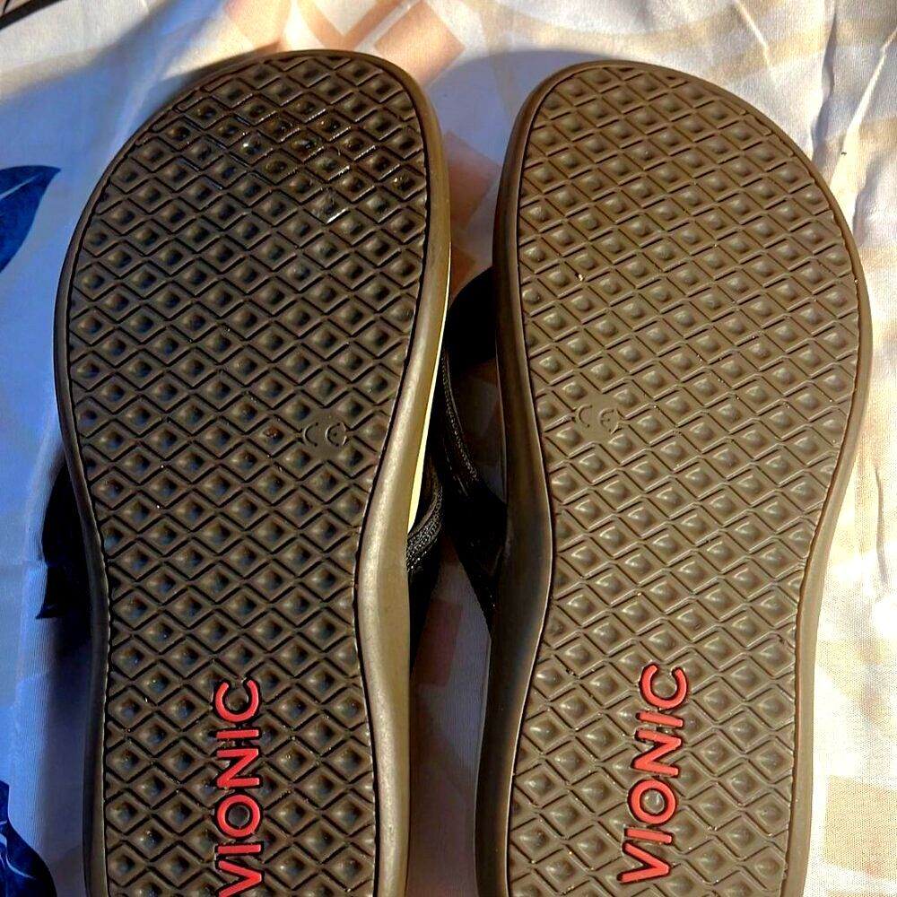 Vionic Casandra Sandal - Black -  SIZE 6 - Picture 5 of 8